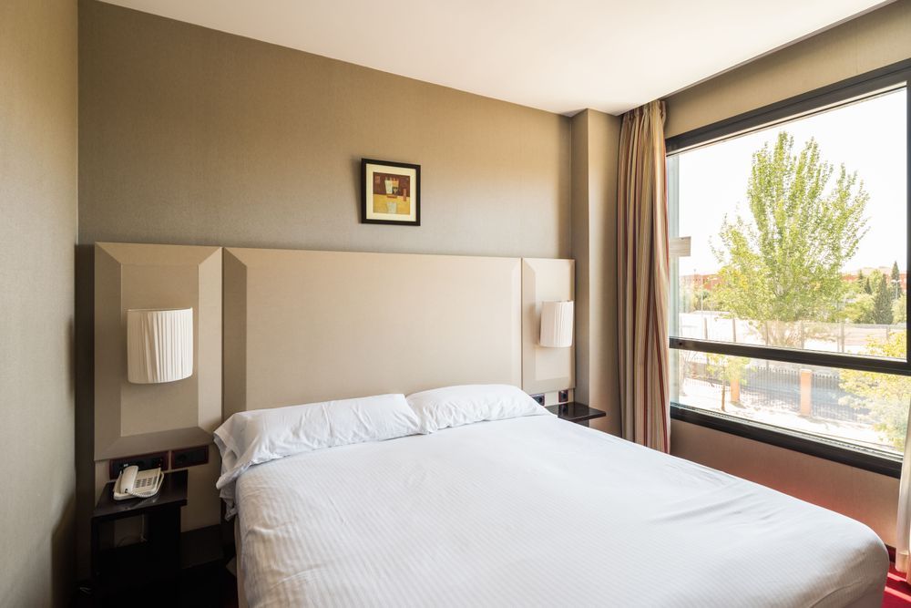 Projekt Hôtel Princesa de Eboli, Madrid, Spanien – renoviert mit Coverstyl Möbelfolie