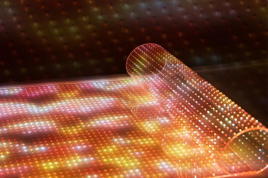 Selbstklebende LED-Folie transparent Auflösung 1716 pixel für Schaufenster Werbung 