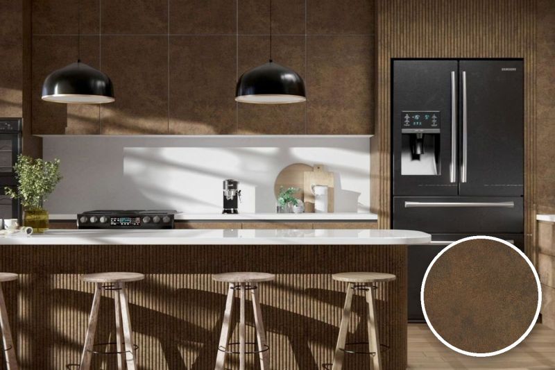Anwendungsbeispiel mit Coverstyl Möbelfolie Corten – Cortenstahl-Optik, rechts unten die Oberfläche im Detail