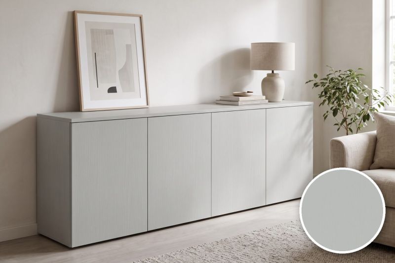 Anwendungsbeispiel mit Coverstyl Möbelfolie Winter Breeze – Holzoptik winterhell, rechts unten die Oberfläche im Detail