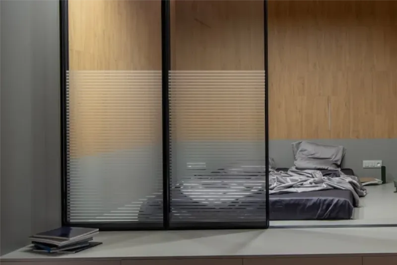 Fensterfolie Streifen Motiv satiniert "STRIPES", PREMIUM