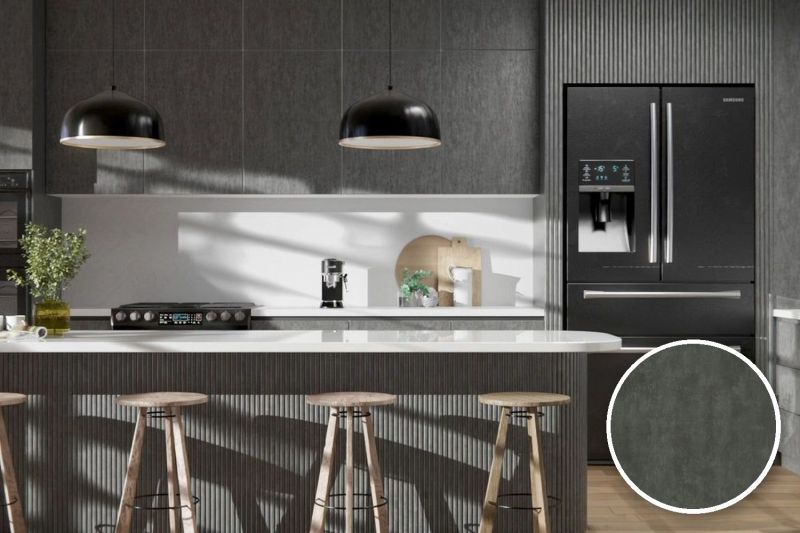 Anwendungsbeispiel mit Coverstyl Möbelfolie Oxide – Metall-Oxidoptik dunkelgrau, rechts unten die Oberfläche im Detail
