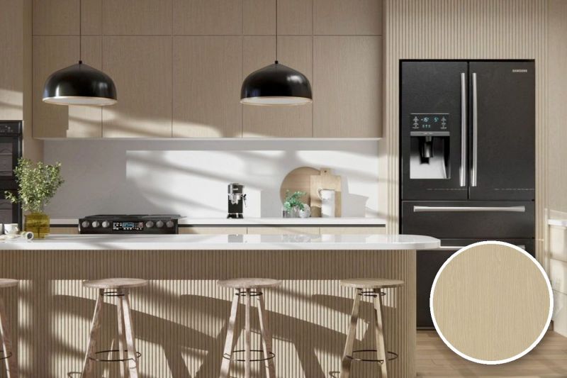 Anwendungsbeispiel mit Coverstyl Möbelfolie Biscuit Oak – Eiche hell, rechts unten die Oberfläche im Detail