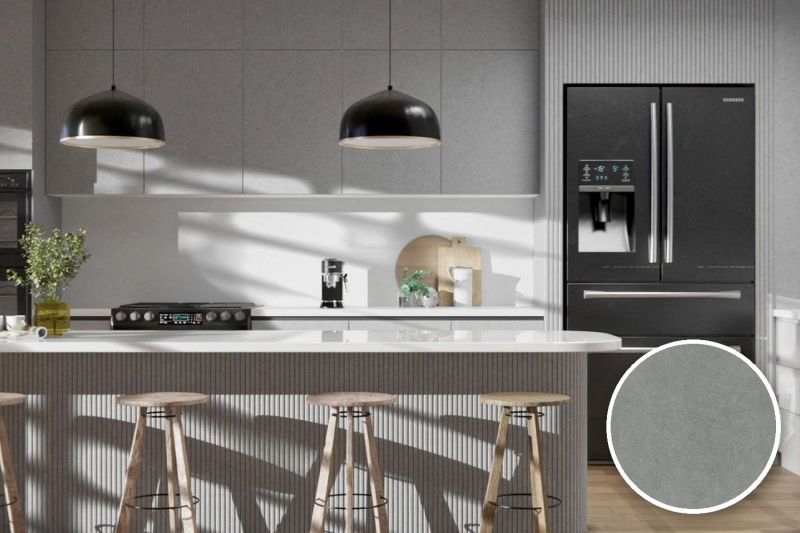 Anwendungsbeispiel mit Coverstyl Möbelfolie Raw Dark – Rohbeton dunkel, rechts unten die Oberfläche im Detail